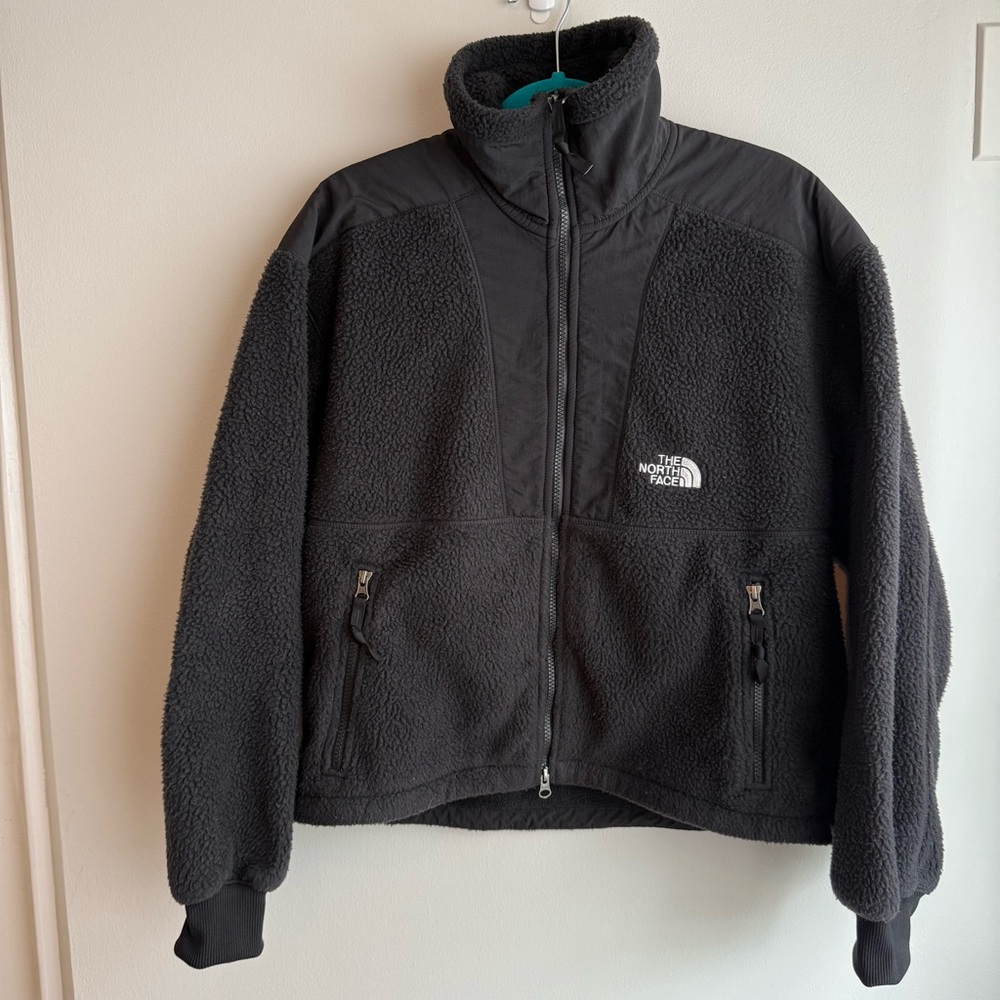 The North Face Women’s ‘94 High Pile Denali Jacket - Picture 2 of 11